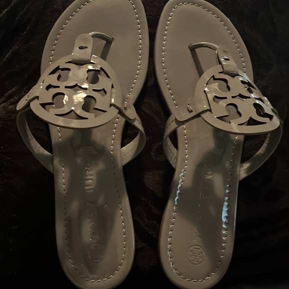 Malta Gray authentic Tory Burch slides